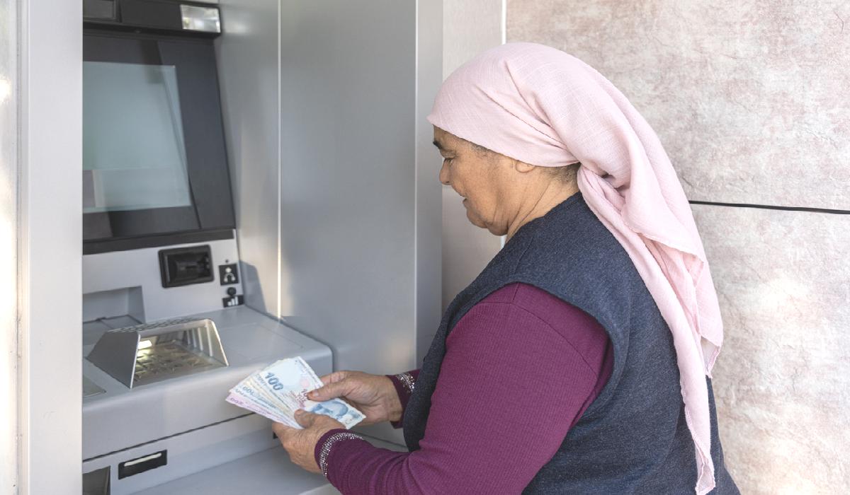 Emekli maaşı ödemeleri ne zaman yatacak? SGK, Bağ-Kur, Emekli Sandığı maaş ödemeleri başladı