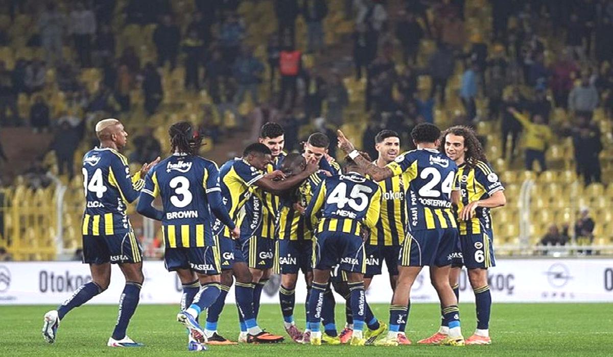 Fenerbahçe’de ilk ayrılık: Şampiyonluk yaşayamadan gidiyor