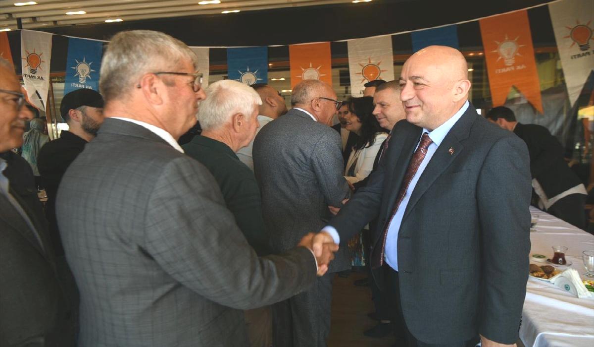 Gider: CHP kendi pisliğiyle uğraşsın, bizim işimiz çok