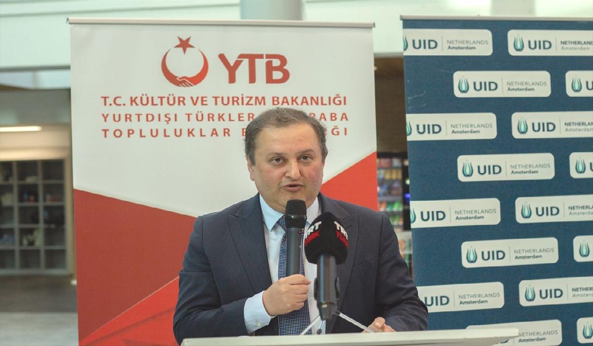 Hollanda’da İslamofobi Tartışıldı