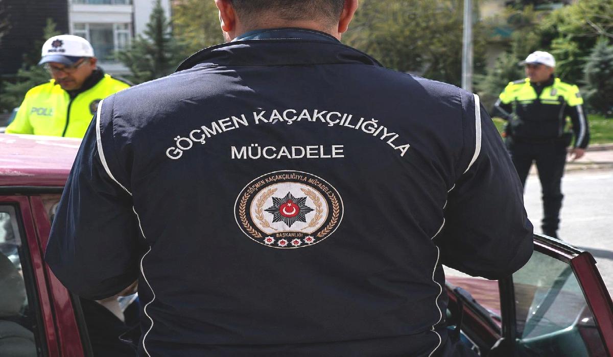 Kırşehir’de 30 düzensiz göçmen yakalandı, 3 şüpheliye işlem