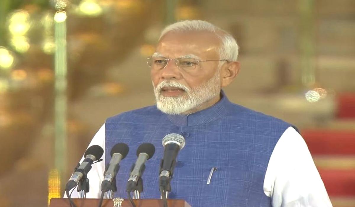 Modi Avrupa ve Körfez Ülkelerine Resmi Ziyaret Başlattı