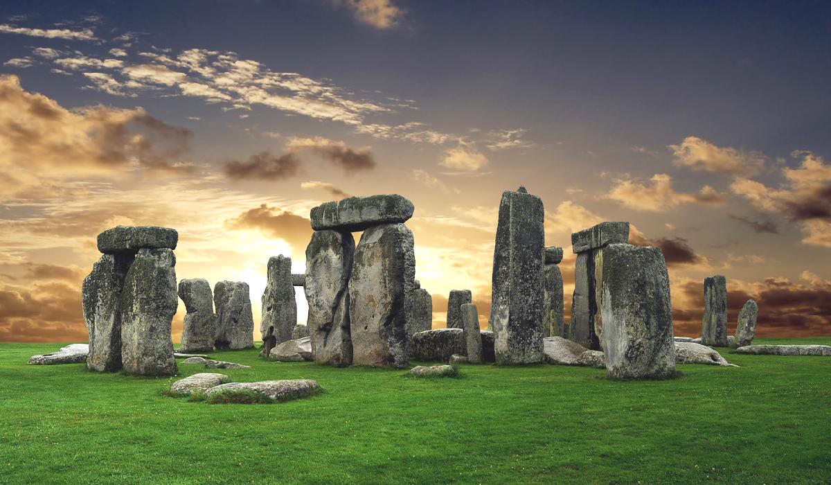 Stonehenge’in gizemi çözülüyor: Devasa taşların nasıl taşındığı ortaya çıktı