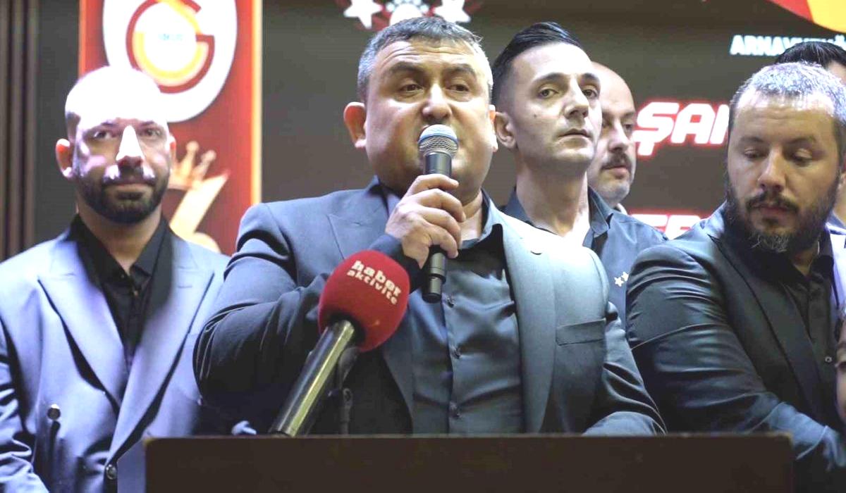 Arnavutköy’de Galatasaraylılar hem 26. şampiyonluğu hem de derneklerinin 10. yılını kutladı