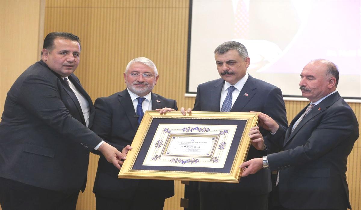 Çiftçi: Türkiye en güçlü dönemini yaşıyor