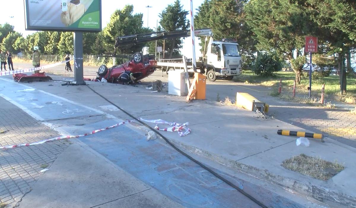 Kartal’da Takla Atan Araçta Sürücü Sıkıştı