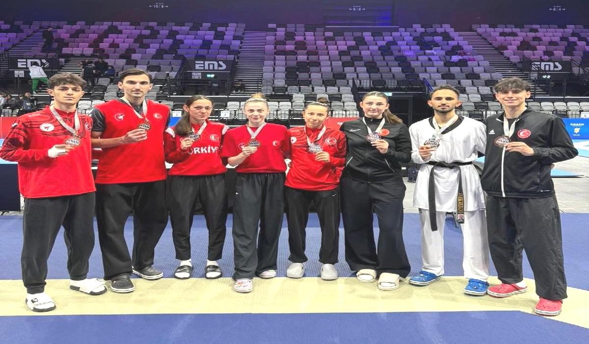 Milli Taekwondocular 13 Madalya Kazandı