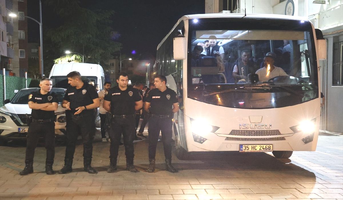 Seferihisar Belediye Başkanı Gözaltında