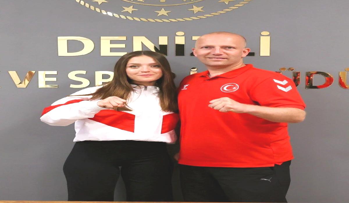 Zehra Orhan Almanya’da Taekwondo Yarışmasına Hazırlanıyor