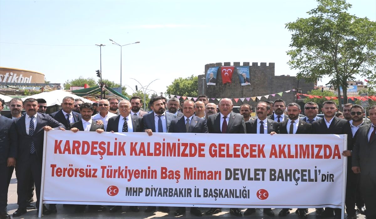 Diyarbakır’da Kardeşlik Mesajı