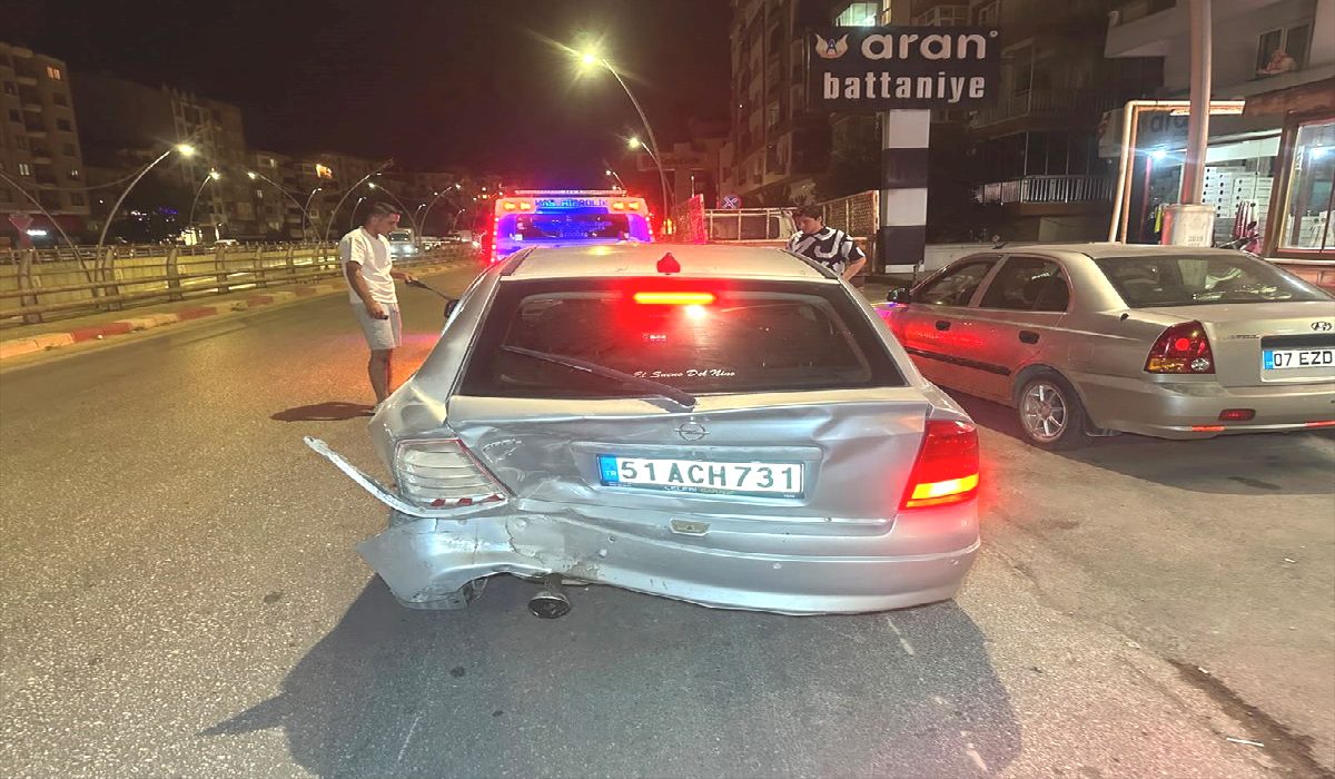Uşak’ta Trafik Kazası: 6 Yaralı